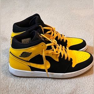 Nike Jordan 1 mid. Size 12